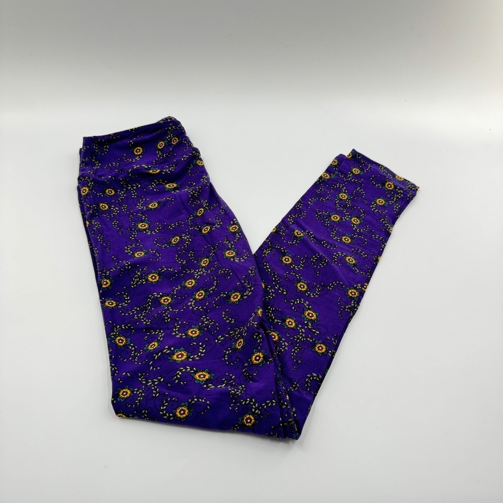 LuLaRoe One Size (OS) Leggings – Buttery Soft Stretchy Printed Leggings